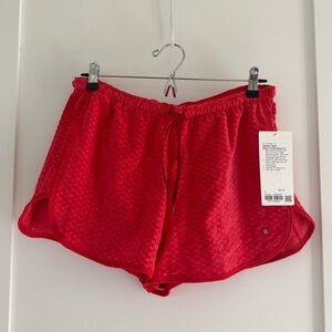 NWT / Lululemon Velvet Terry Slim-Fit High-Rise Short 2" in Red